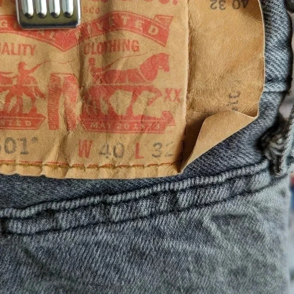 Levi's 501 Black Jeans - 40 x 32 - Picture 2 of 5